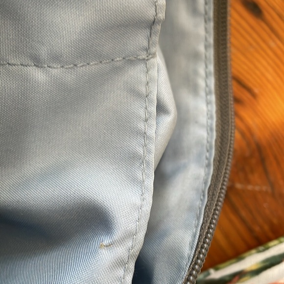 Baggallini Nylon Grey Crossbody Adjustable Bag - Picture 7 of 14